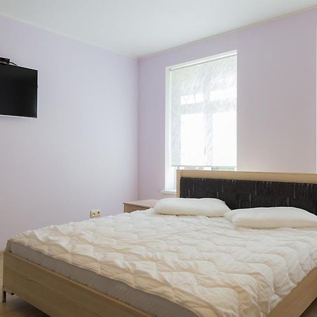 Ecolive Aparthotel Рига Екстериор снимка