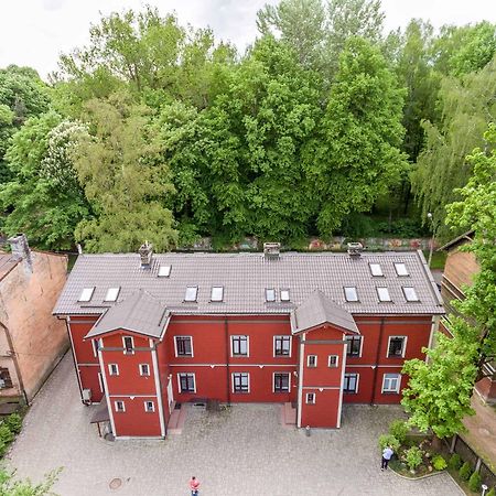 Ecolive Aparthotel Рига Екстериор снимка