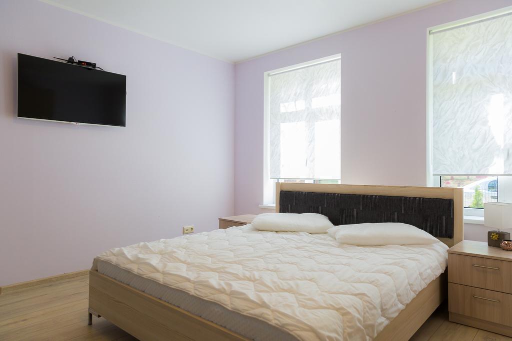 Ecolive Aparthotel Рига Екстериор снимка