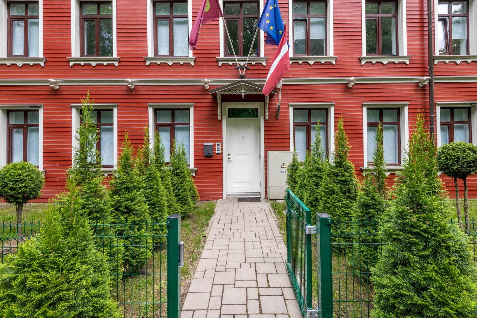 Ecolive Aparthotel Рига Екстериор снимка